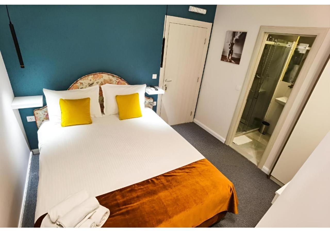 Bohemian Garni - Skadarlija Otel Belgrad